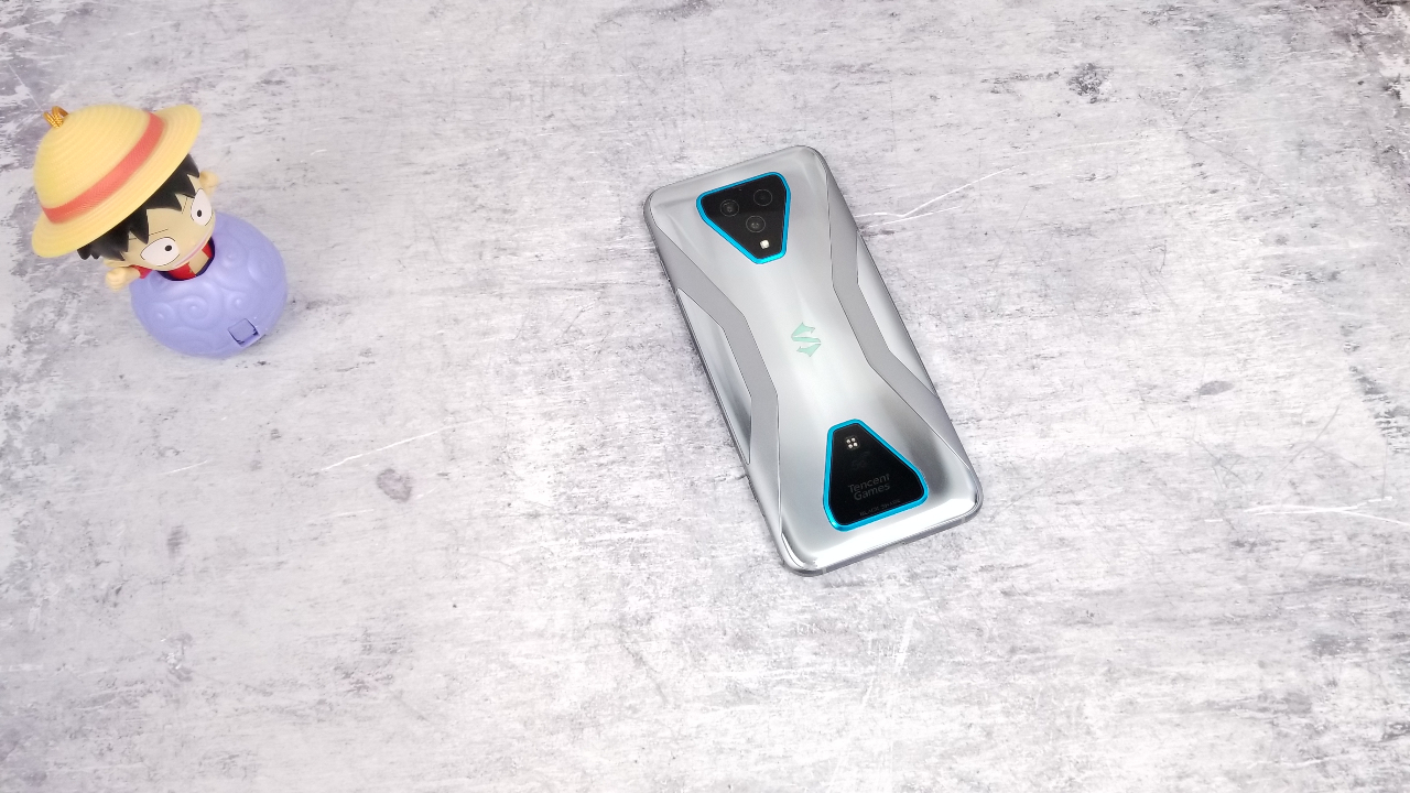 黑鲨3Pro玩游戏有多强?实际测试后,这点太爽了!